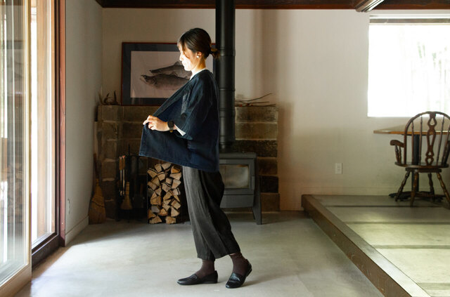 縁日　漆染め ダボシャツ　DABO SHIRT indigo 麻 着用イメージ