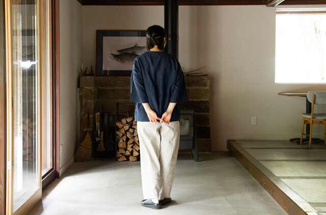 縁日　漆染め ダボシャツ　DABO SHIRT indigo 麻 着用イメージ