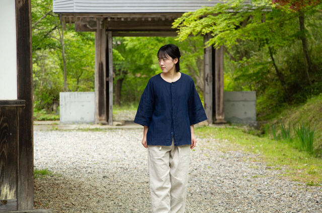 縁日　漆染め ダボシャツ　DABO SHIRT indigo 麻 着用イメージ