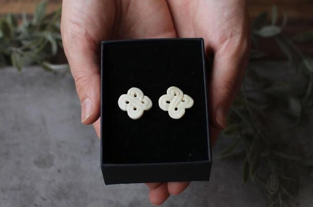 けもの舎　奏　イヤリング