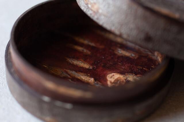 樺細工 YATSU ROUND CASE