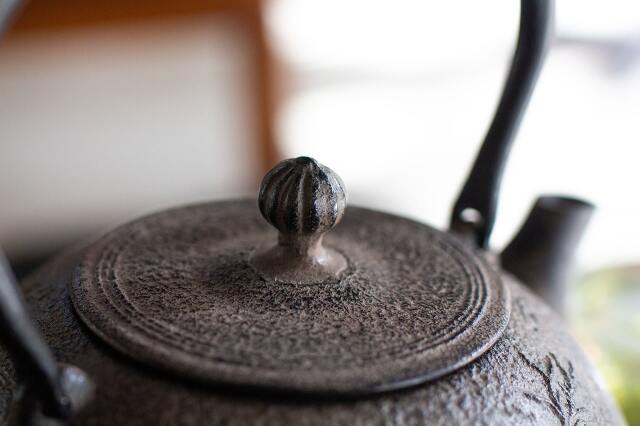 南部鉄器・鹿鳴 角なし 山ノ頂×及富コラボ鉄瓶