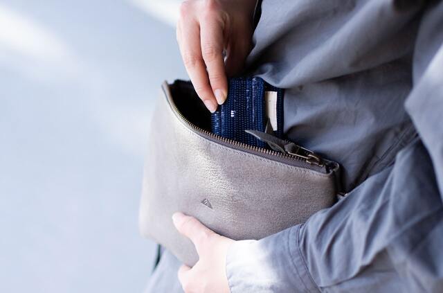 山ノ頂 鹿皮サコッシュ