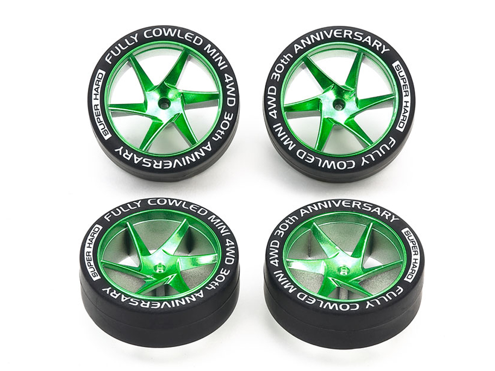 T95666　タミヤ　フルカウルミニ四駆30周年　スーパーハードローハイトタイヤ＆マットグリーンメッキホイール