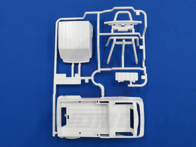 TA3407 タミヤアフターパーツ K4ギャンボー Dパーツ（ホワイト）