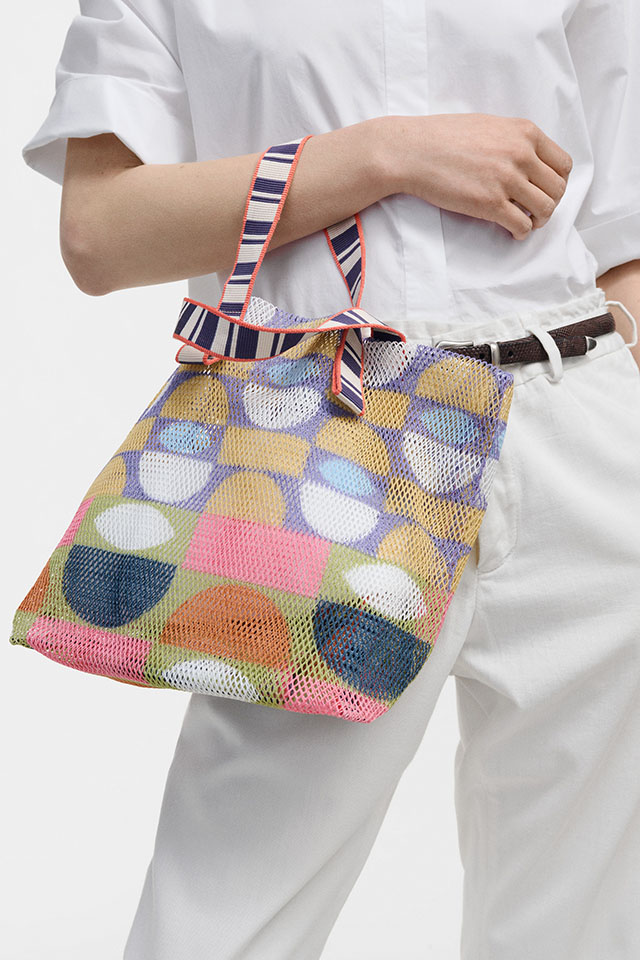 メッシュバッグ　トート型(小）インポーチ付き『デンマークテキスタイル柄』SUS2561-KANPUR-S