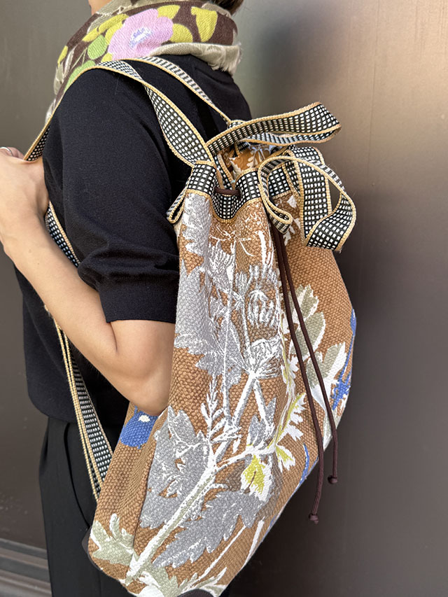 コットンバッグ　２WAYバックパック　『FLORA DANICA デンマークの植物図鑑柄』　SUW2590-CHENNAI