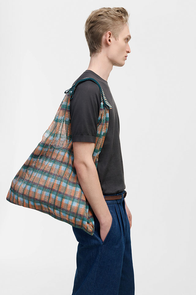 メッシュバッグ　トライアングル型(大）インポーチ付き　『デンマークチェック柄』SUS2602-UDAIPUR-B