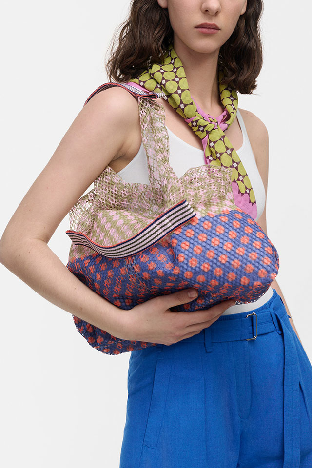 メッシュバッグ　トライアングル型(小) プリント裏布＆インポーチ付き『北欧グラフィック柄（サークル＆スクエア）』SUS2638-ELZIVER-S　