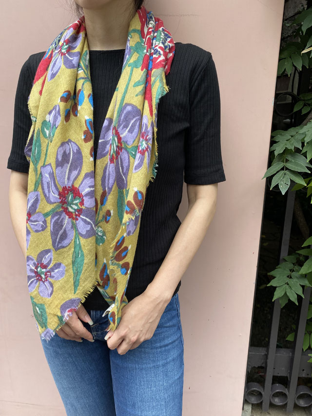 [FLOWER]　PAINTED FLOWERS  北欧〜彩鮮やかな秋の花々 *スクエア型90cm*　ＧＷ2291