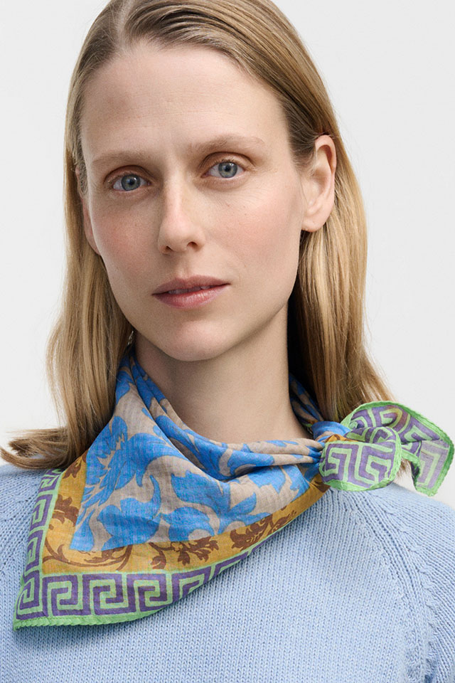 [ART]　空飛ぶ絨毯  　FLYING CARPET   ”55角スカーフ”　PS2625