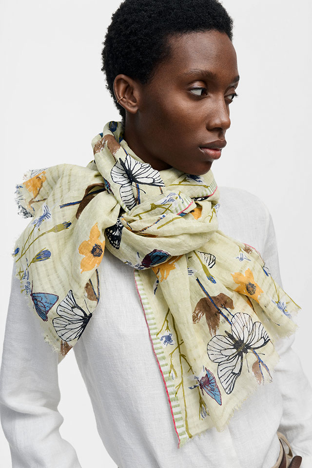 [FLOWER]　蝶と花 　BUTTERFLIES AND FLOWERS　PS2682