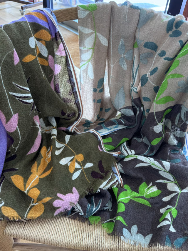 [FLOWER] BED OF FLOWERS  「北欧の秋の花壇」 PW2495