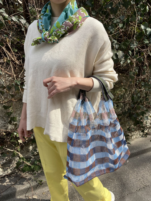 美品✨EPICE PARIS★メッシュバッグ　（裏表柄違い）インポーチ付き エピス EPICE メッシュバッグ トート キュービック柄 ポーチ付