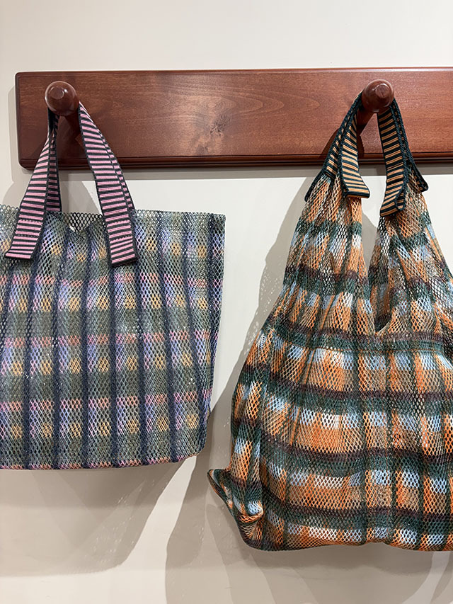 メッシュバッグ トライアングル型(小）インポーチ付き『デンマーク
