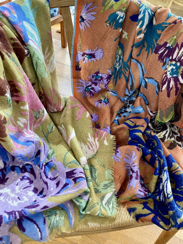 【30%OFF】PAINTED FLOWERS 北欧〜彩り鮮やかな秋の花々 GW2294_SALE