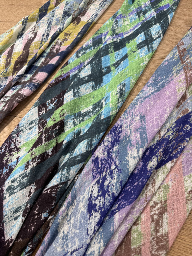 ART] PAINTERS LINEN 北欧モードな現代アート柄 *スクエア型100cm