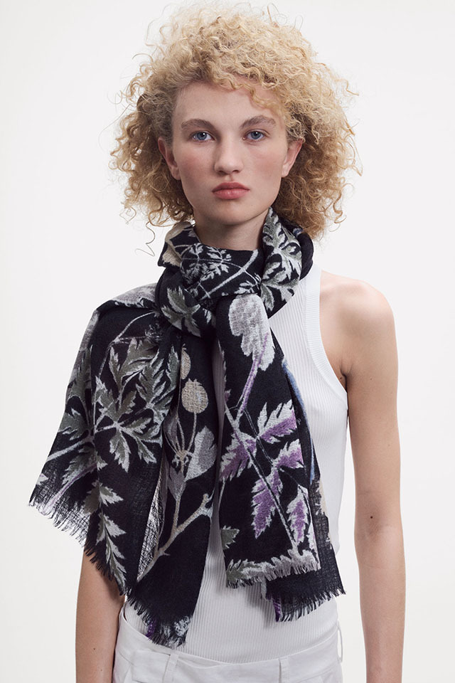 [FLORAL] FLORA DANICA 　デンマークの植物図鑑柄　　GW2590