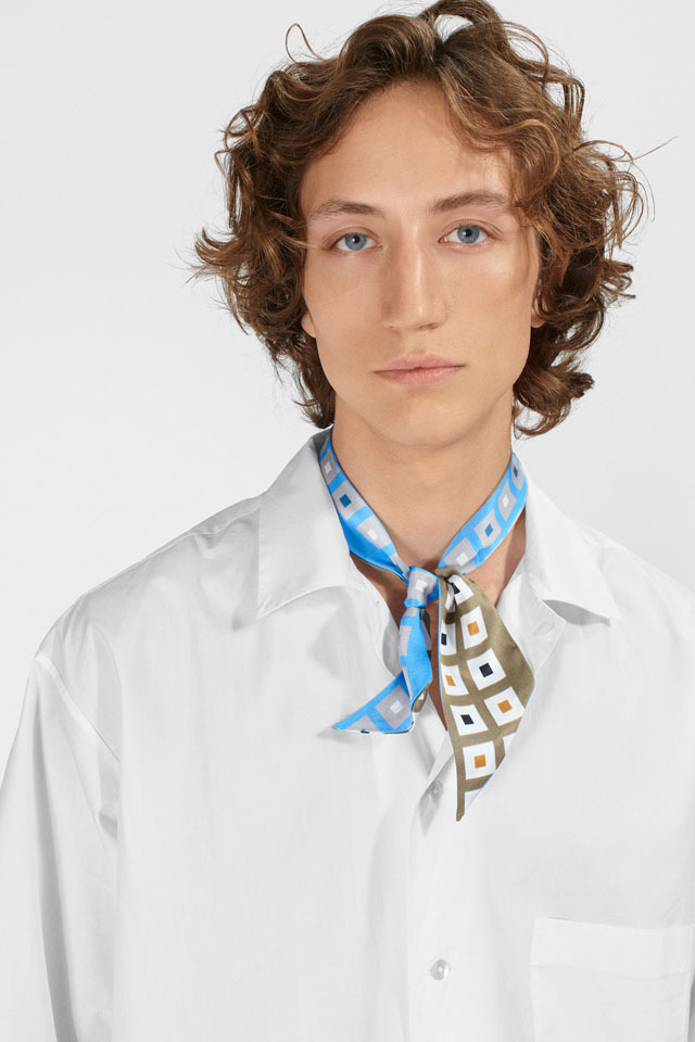 45R☆シルクツイルのレジメンタイル 大判風呂敷スカーフ再び/ サックス