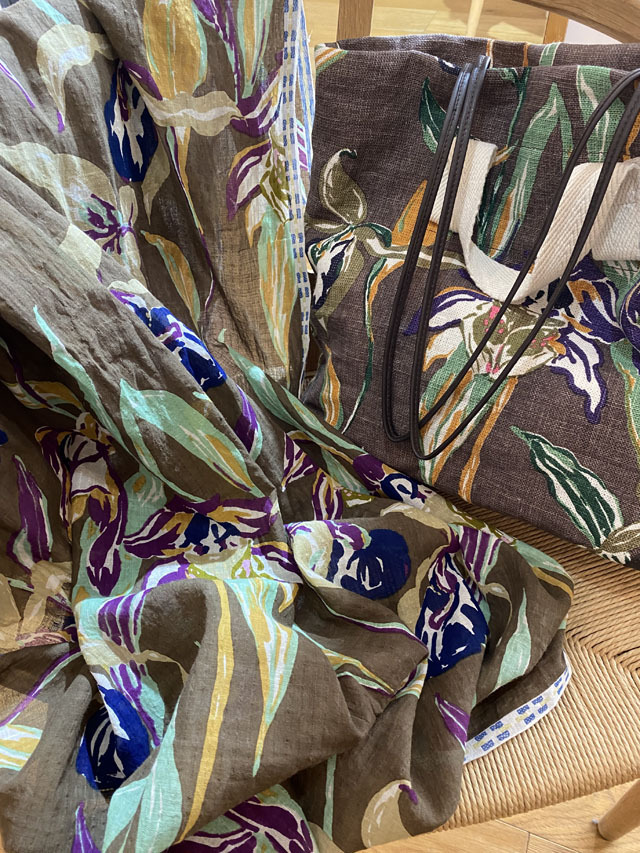【30％OFF】北欧の草原に咲く蘭  MEADOW ORCHIDS   PS2381_SALE