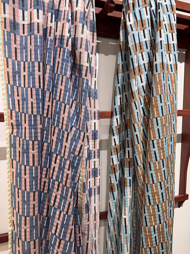 [GRAPHIC]　細かな連続柄 HOPE(希望）　LOVE＆HOPE  PS2541