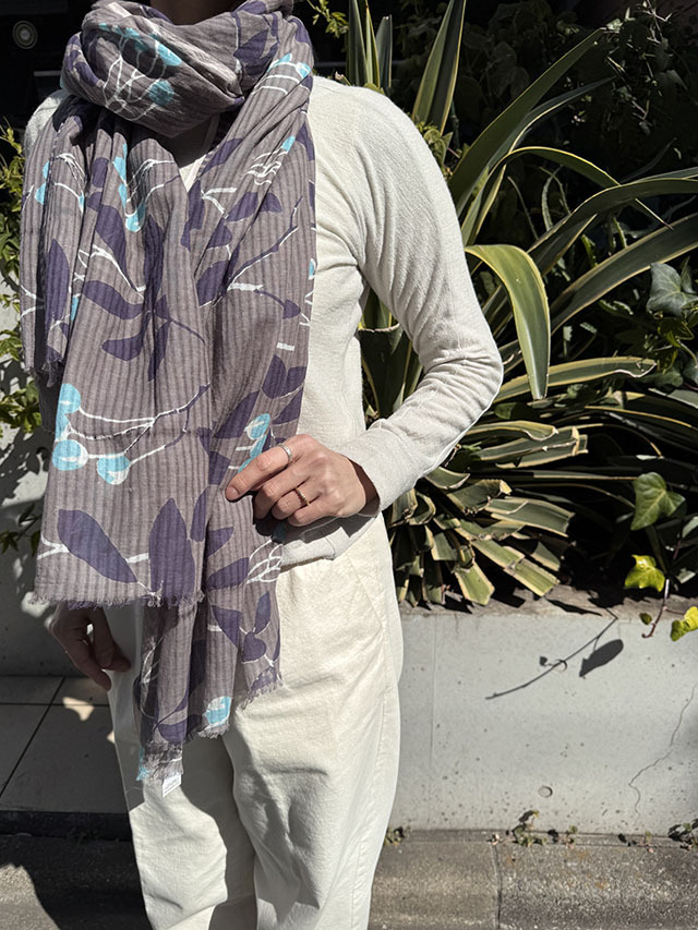 FLOWER] 北欧ボタニカルの連続柄 BOTANICA PS2571