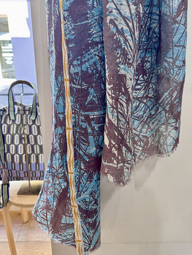 [FLOWER]　アンディ ウォホール　アートなボタニカル柄　WARHOL  PS2584