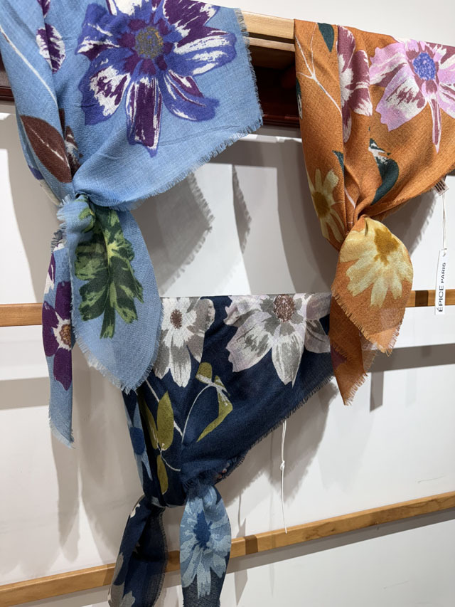 FLOWER] BED OF FLOWERS 「北欧の秋の花壇」 *スクエア型70cm* SW2494