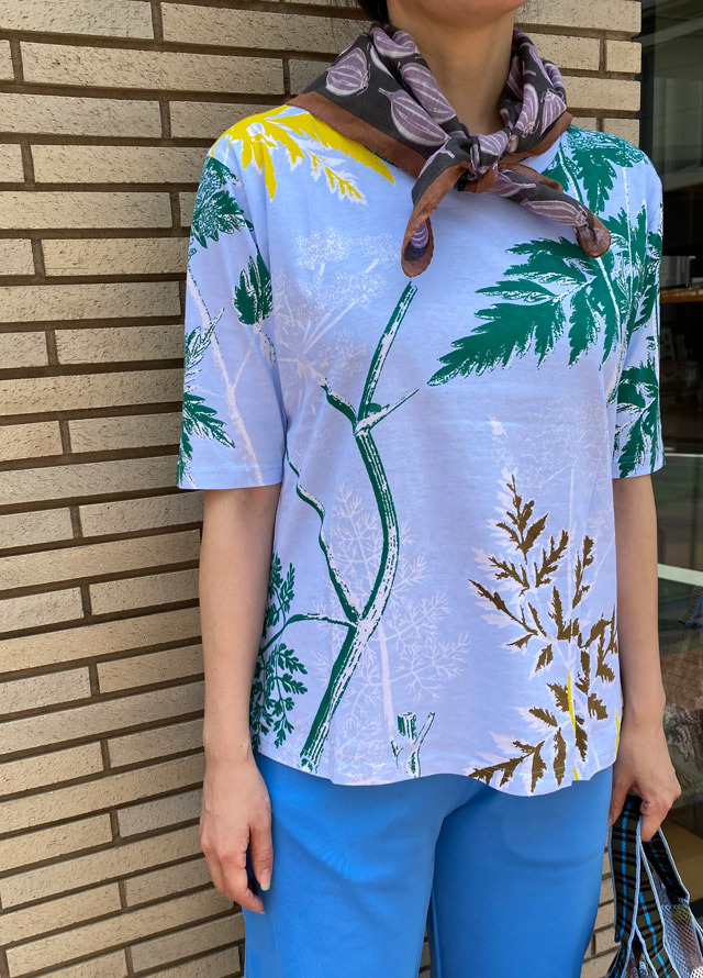 【Classic Fit STYLE】　デンマークの古い植物図鑑 　FLORA DANICA　TS2374B