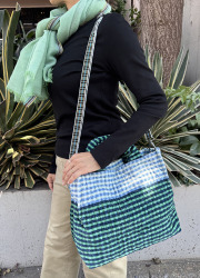 ベルベットトートバッグ（中）『北欧チェック柄』SUW2525-TOTE-NEW