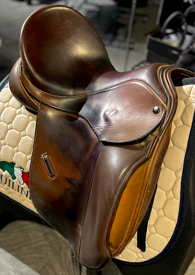 中古品】 IDEAL SADDLE 