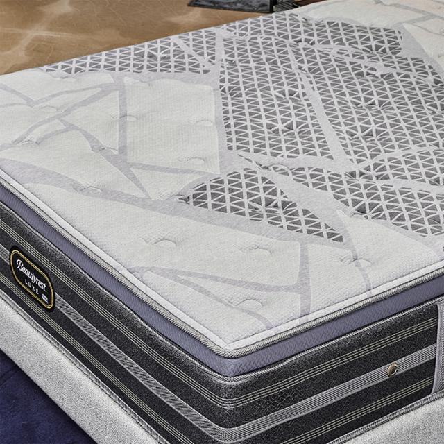シモンズBeautyrest プラッシュピロートップ　セミダブル　フレーム付き 神宮前プラッシュピロートップ シモンズビューティレスト神宮前