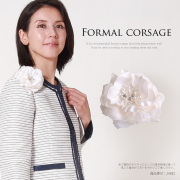 コサージュ 薔薇モチーフ オフホワイト コサージュ 花　入学式 卒業式
