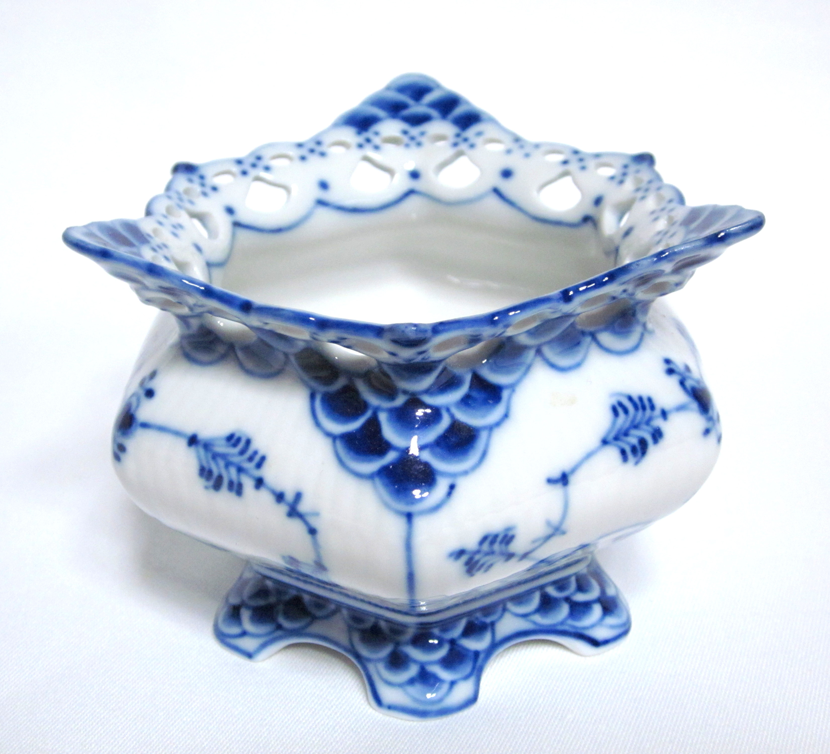 ロイヤルコペンハーゲン（Royal copenhagen）ブルーフルーテッド