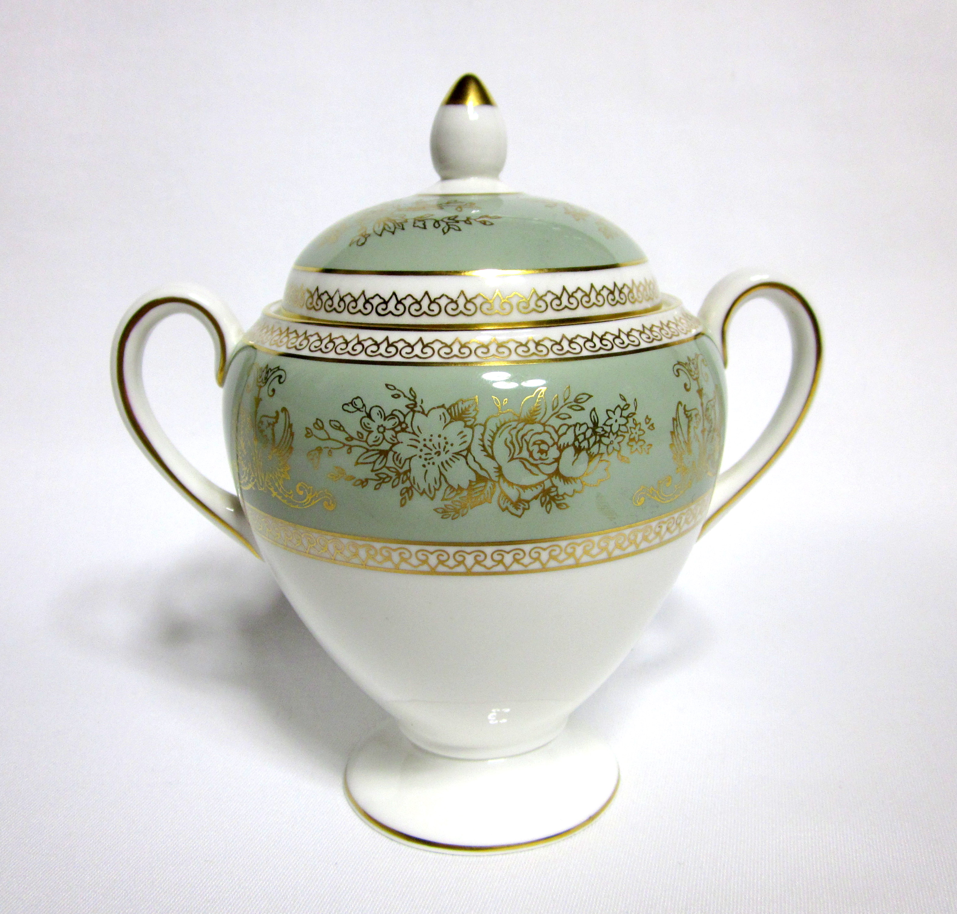 セージグリーン