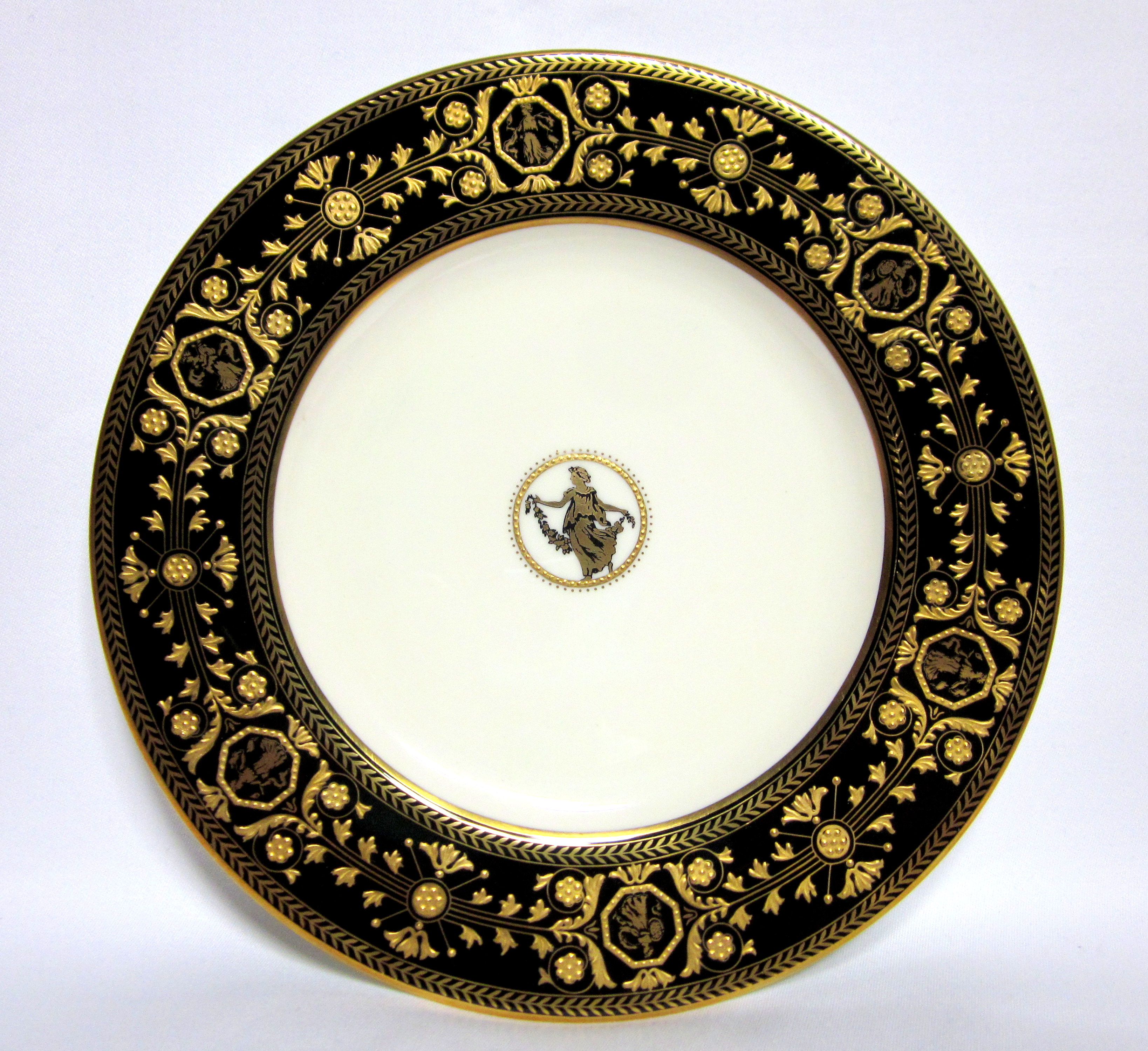 ウェッジウッド アストバリーブラック プレート18cm 15cm ウェッジウッド アストバリーブラック プレート18cm 15cm - メルカリ