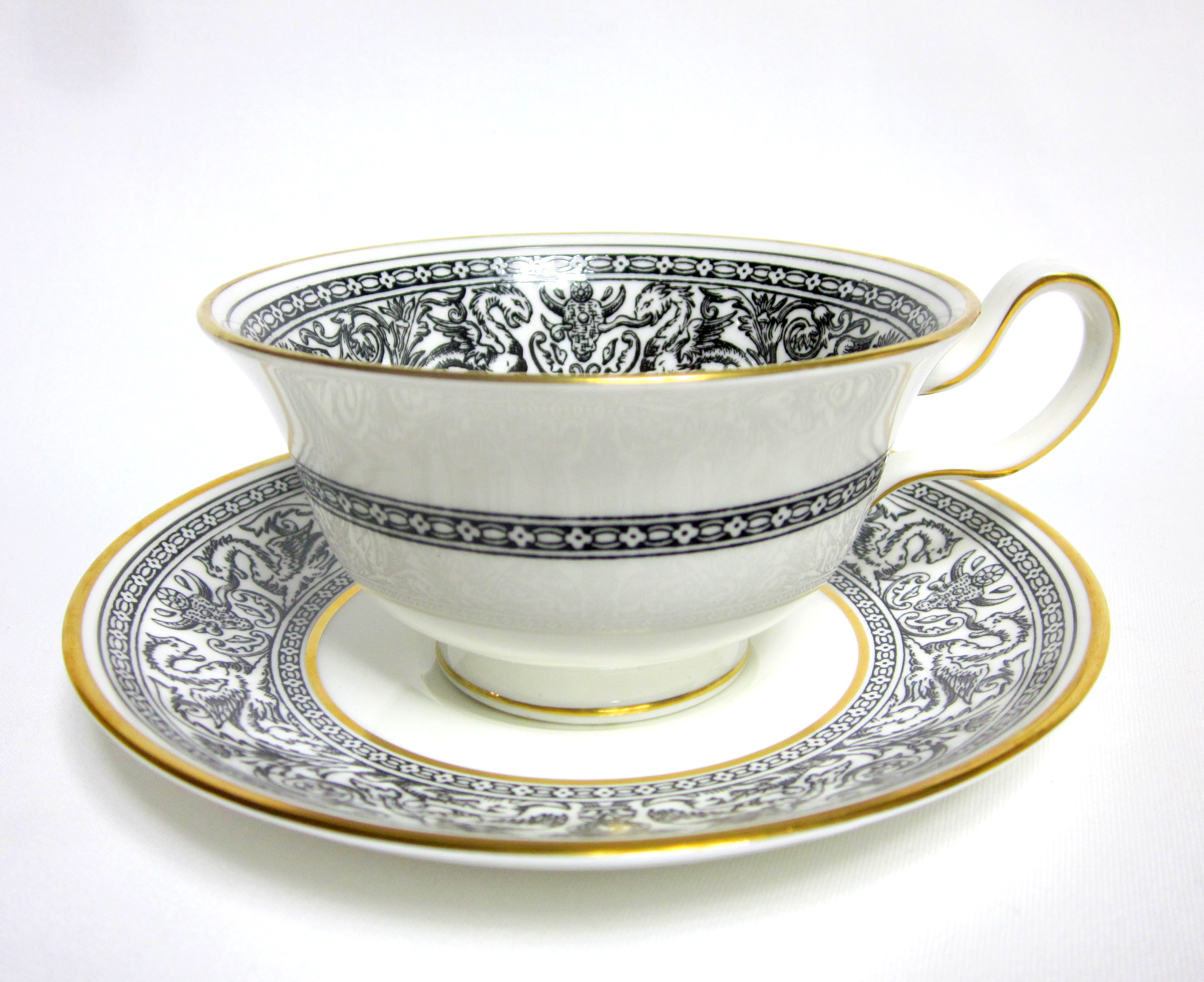 ウェッジウッド（Wedgwood）フロレンティーン ブラック ティーカップ