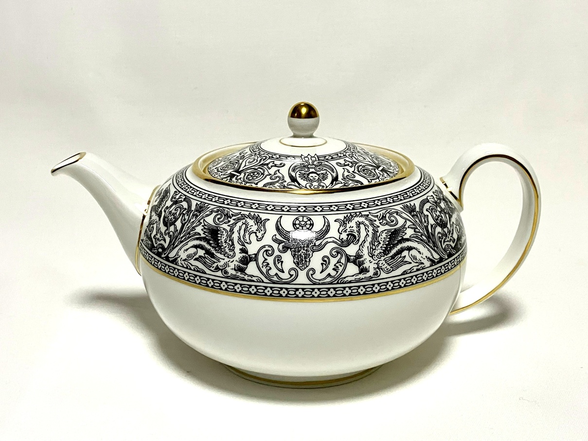 ウェッジウッド フロレンティーンブラック ティーポット(L)