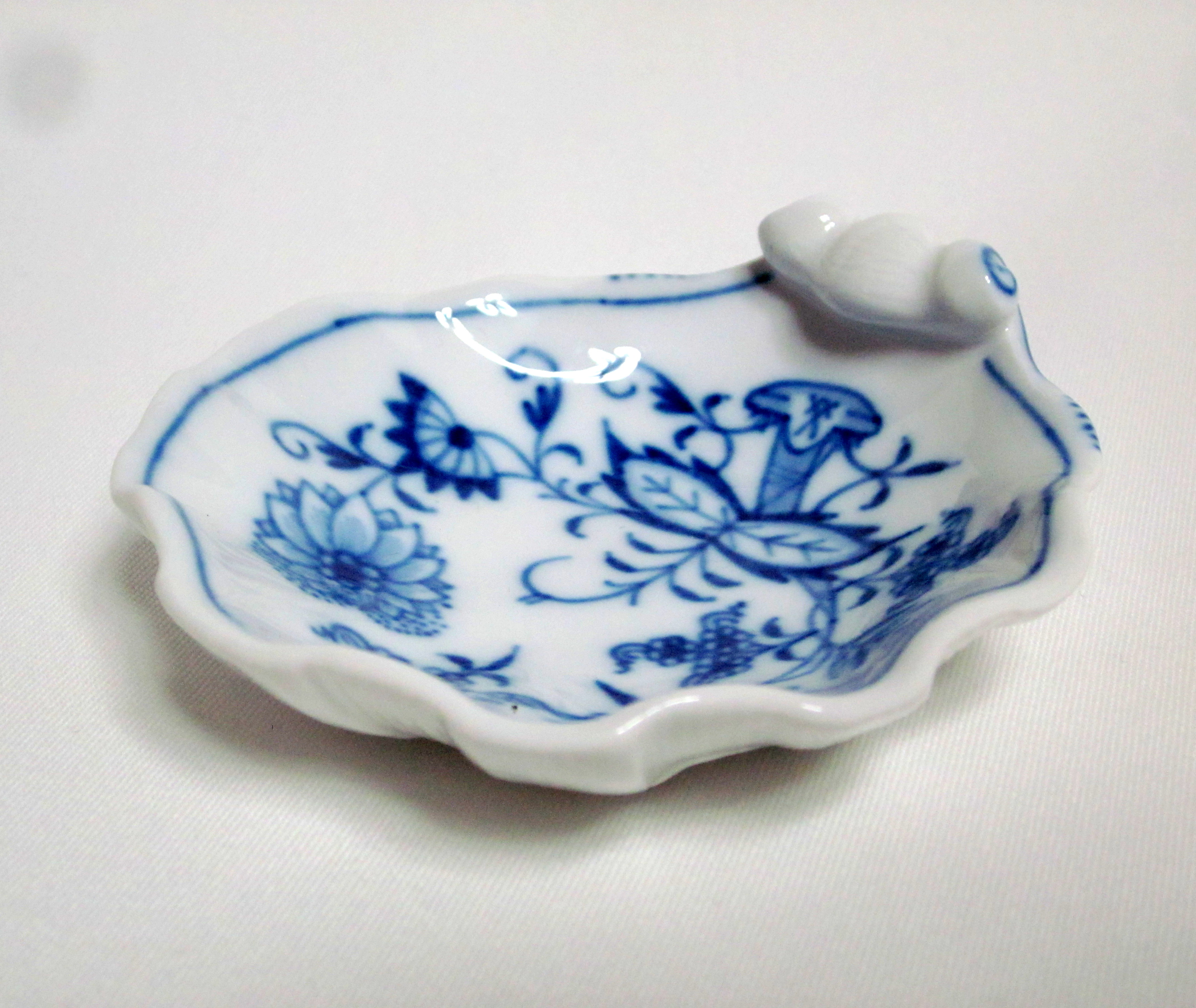 【MEISSEN】マイセン　ブルーオニオン　シェルプレート Amazon.co.jp: マイセン (Meissen) ブルーオニオン ディッシュ