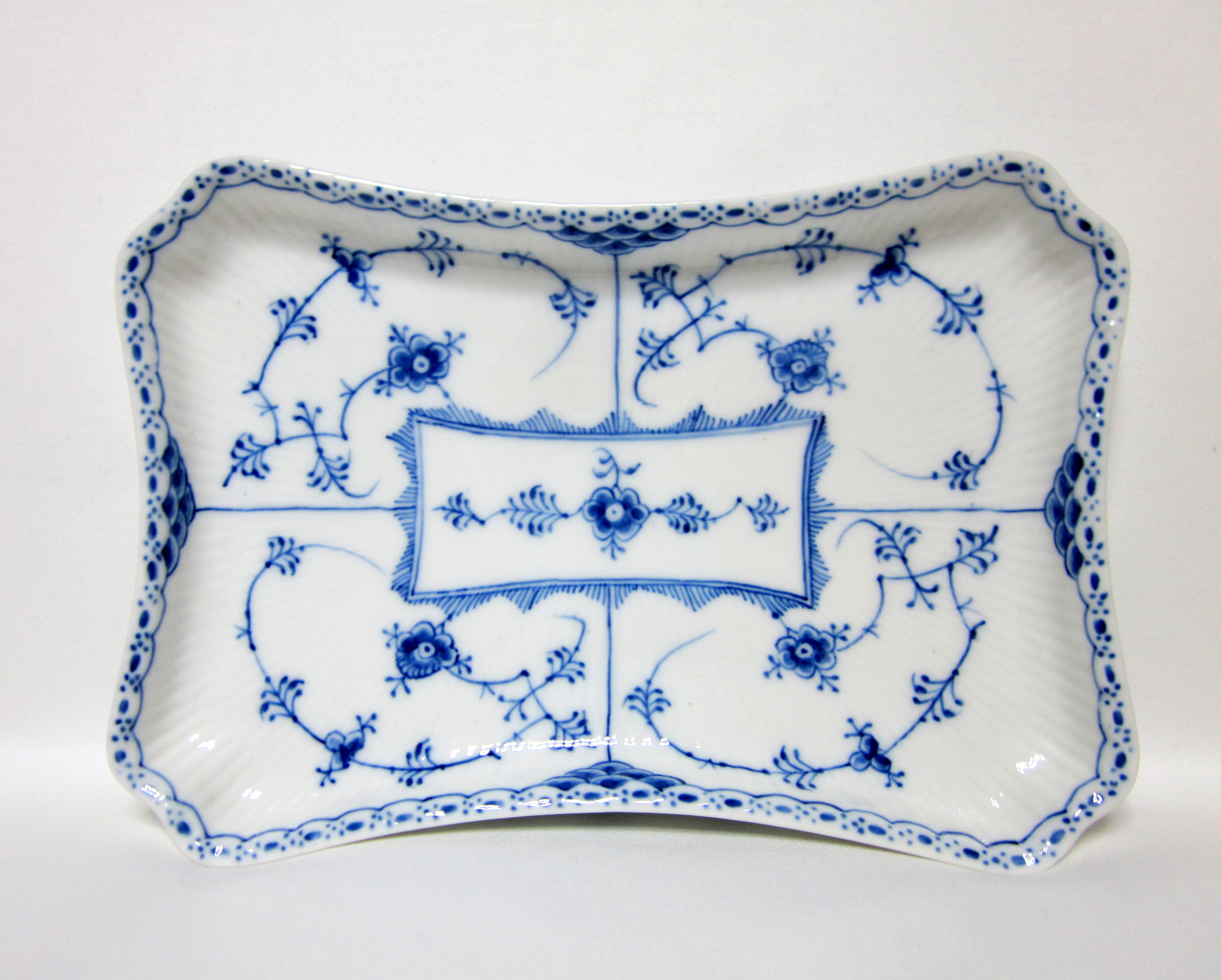 ロイヤルコペンハーゲン（Royal copenhagen）ブルーフルーテッド