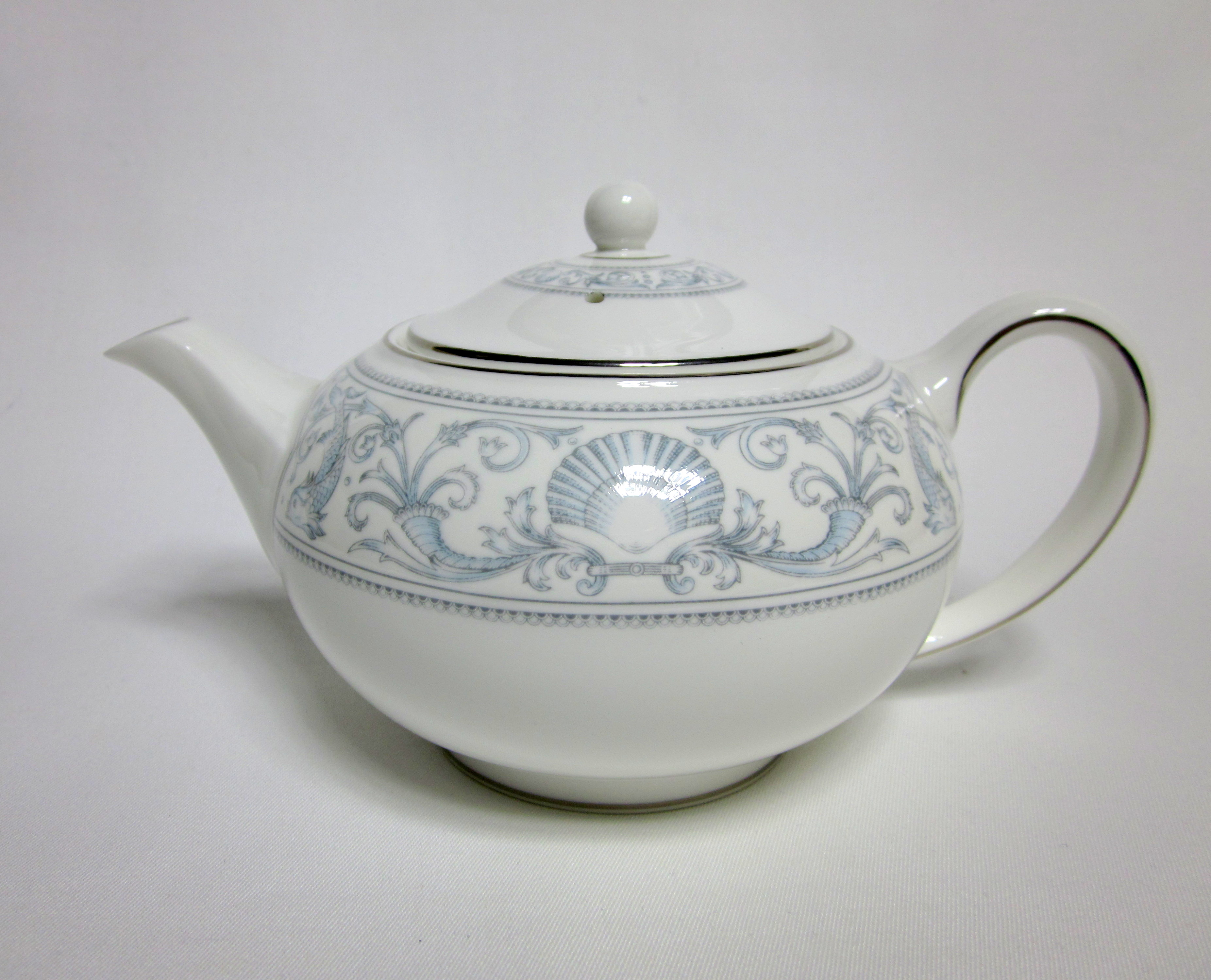 ウェッジウッド（Wedgwood）ドルフィンホワイト ティーポット（S