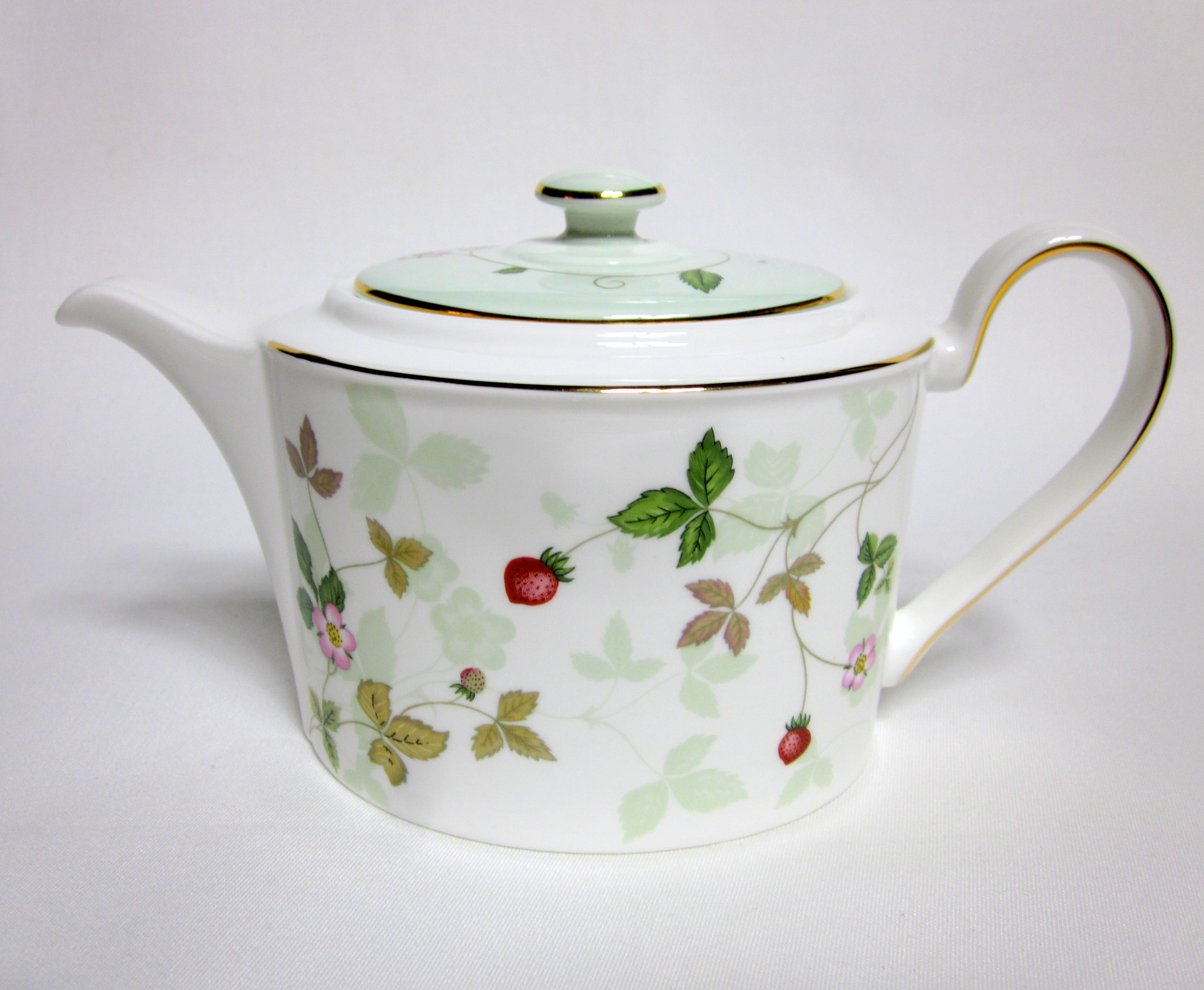 ウェッジウッド（Wedgwood）ワイルドストロベリー パステル 