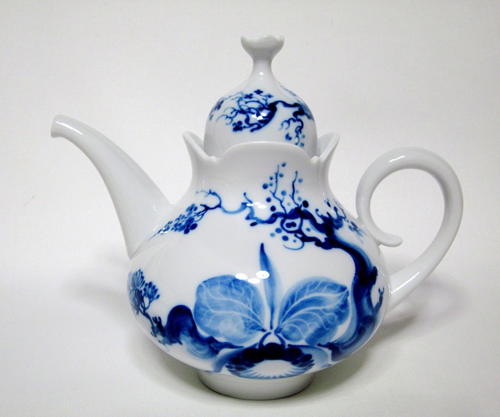 ブルーオーキッド ティーポット（７００ｃｃ）