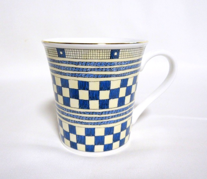 ウェッジウッド（Wedgwood）サムライブルー マグカップ（デルフィー）