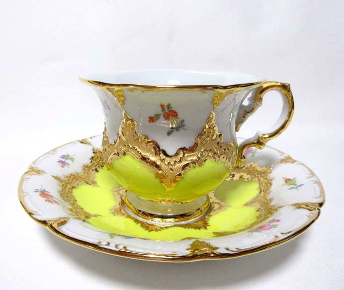 マイセン（Meissen）Bフォーム 宮廷の小花 イエロー カップ＆ソーサー