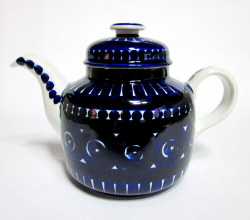 アラビア（ARABIA）バレンシア ティーポット【西洋アンティーク