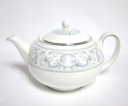 ウェッジウッド（Wedgwood）ドルフィンホワイト ティーポット【西洋  
