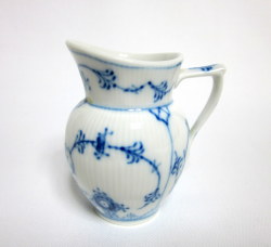 ロイヤルコペンハーゲン（Royal copenhagen）ブルーフルーテッド