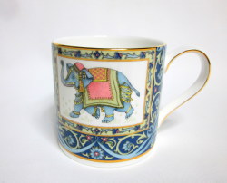 ウェッジウッド（Wedgwood）ブルーエレファント マグカップ【西洋