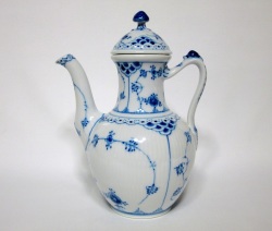 ロイヤルコペンハーゲン（Royal copenhagen）ブルーフルーテッド